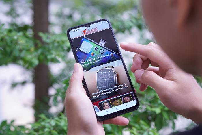 layar audio poco m5