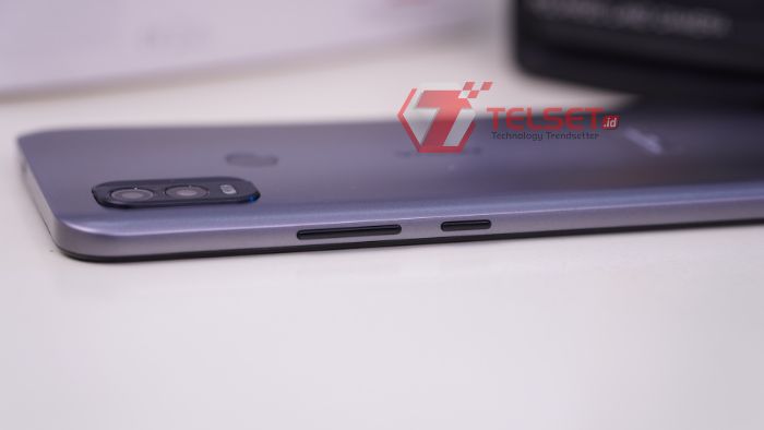 Review Nokia C21 Plus