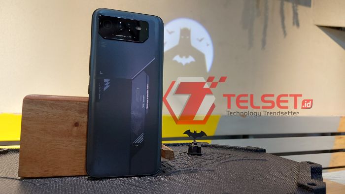 Hands On Asus ROG Phone 6 Batman Edition