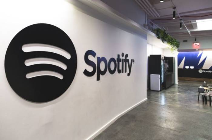 Spotify PHK Karyawan