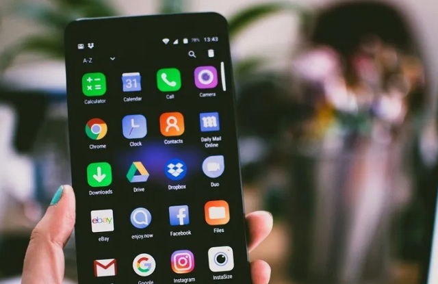 Aplikasi Tersembunyi di Android
