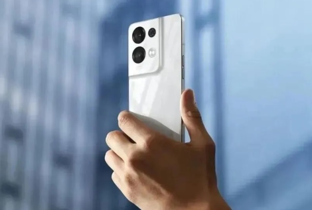 Spesifikasi Oppo Reno 10