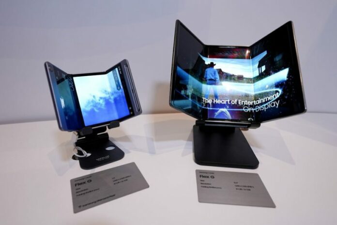 Perangkat Tri-Fold Samsung_11zon Samsung Tri-Fold