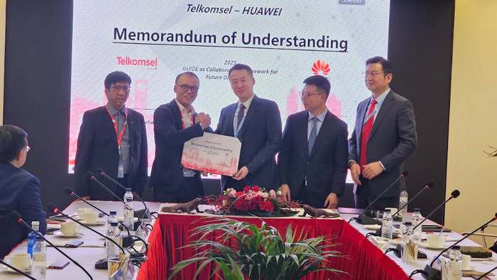 Telkomsel Huawei Transformasi Digital