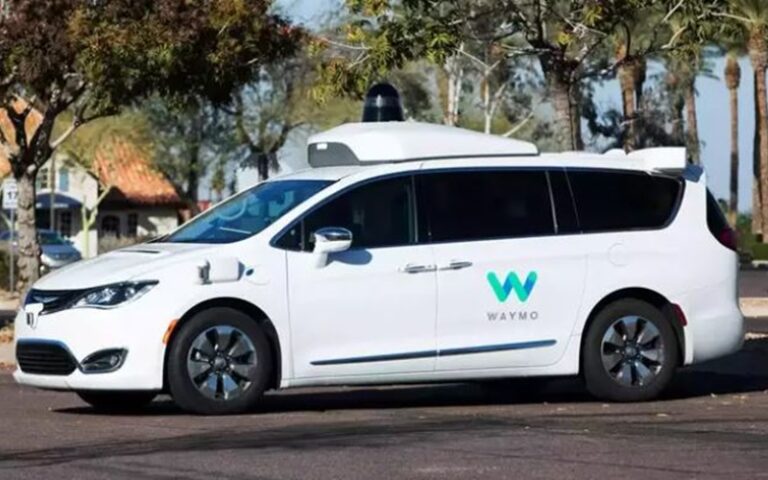 Waymo Kembali PHK Ratusan Karyawan