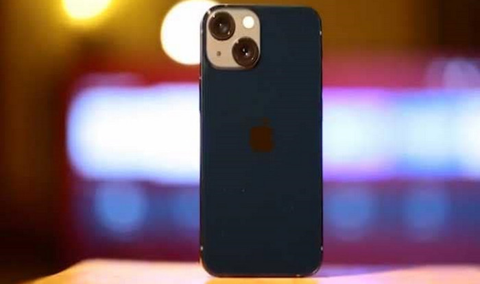 iPhone 13 HP terlaris 