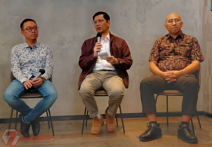 Perang Tarif Layanan Konvergensi Operator