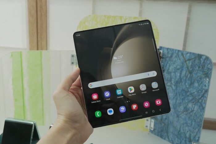 Peningkatan Samsung Galaxy Z Fold5
