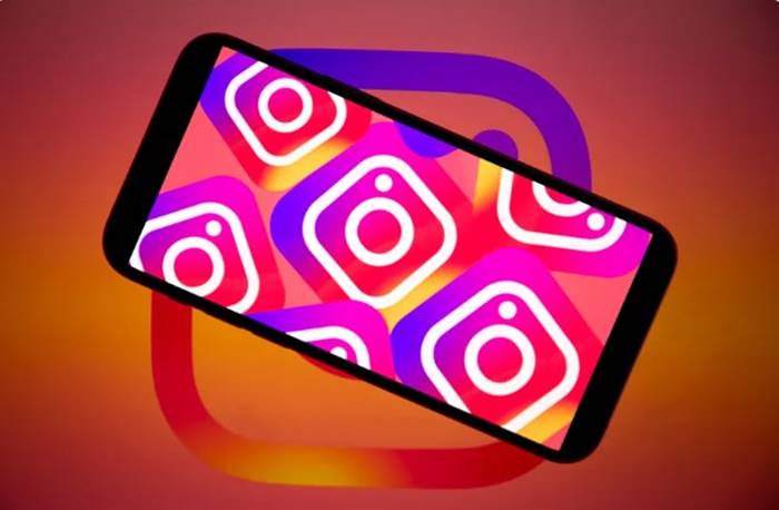 Instagram DM