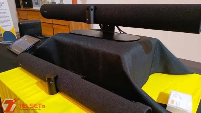 Jabra PanaCast 50 Video Bar System