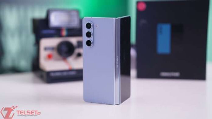 Huawei Samsung HP Smartphone Layar Lipat