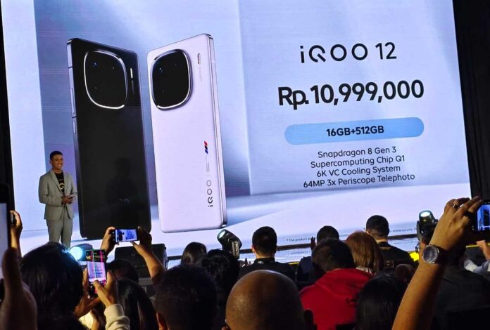 launching vivo iqoo 12 harga spesifikasi review fitur unggulan kelebihan kekurangan prosesor
