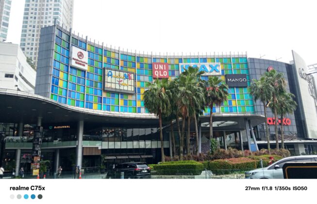 Hasil foto Realme C75X