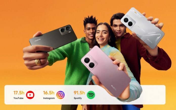 realme P3.jpg Realme P3 dengan desain Space Silver dan layar AMOLED 120 Hz