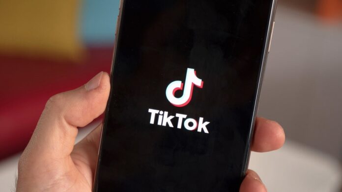 ByteDance Diharapkan Menjual TikTok Sebelum Batas Waktu 5 April untuk Menghindari Larangan di AS Proses penjualan TikTok oleh ByteDance untuk menghindari larangan di AS