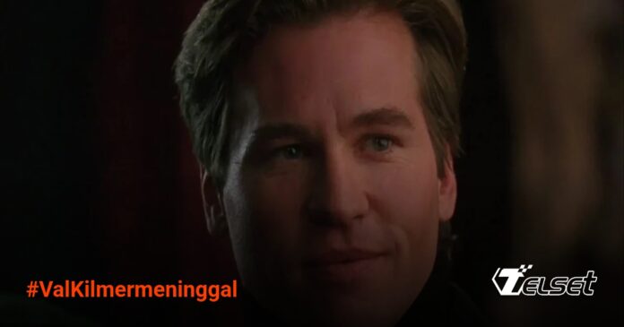 Val Kilmer sebagai Batman dalam film Batman Forever