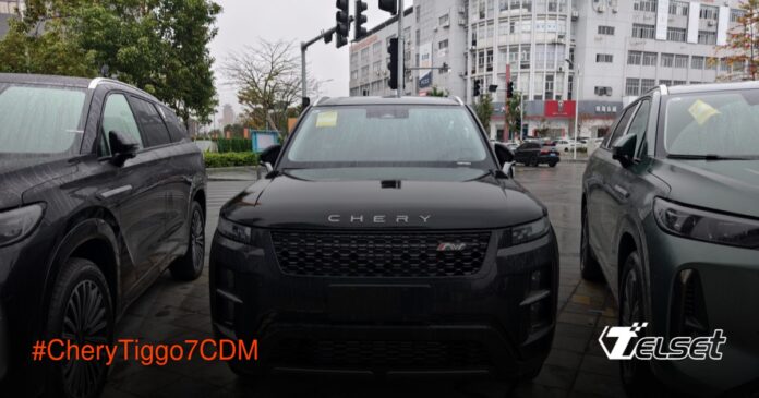 Tiggo 7 C-DM: Kombinasi Desain Eropa dan Teknologi Canggih Chery Chery Tiggo 7 C-DM SUV kompak dengan desain modern dan grille aktif