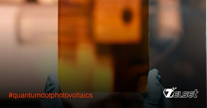 Inovasi Tinta Quantum Dot: Efisiensi Tinggi dengan Biaya Lebih Rendah Proses pencetakan film quantum dot untuk sel surya di laboratorium bersih