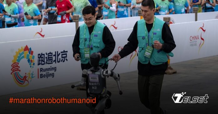 Robot Humanoid Gagap di Marathon Pertama Dunia, Hasilnya Kocak Robot humanoid terjatuh saat marathon di Beijing