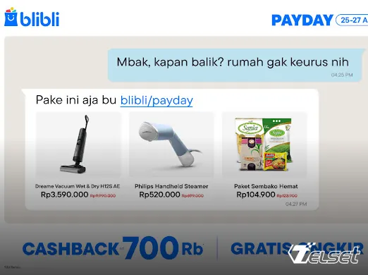 Ibu rumah tangga belanja online di Blibli Pay Day 2025