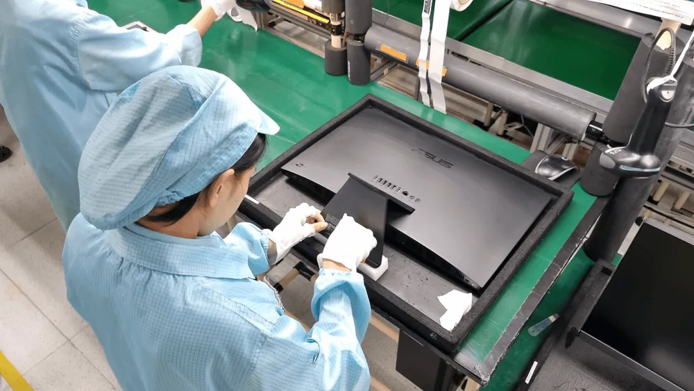 Content image for article: Asus ExpertCenter EG3408WVA: All-in-One Buatan Batam untuk Pemerintah