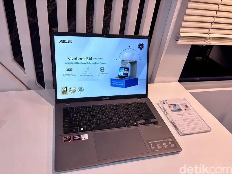 Asus Vivobook S14 dengan layar IPS