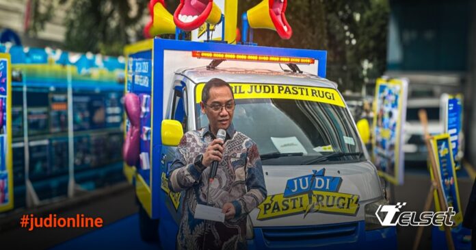 Komdigi Gandeng PPATK dan BI Bongkar Alur Transaksi Judi Online Ilustrasi analisis transaksi keuangan judi online oleh Komdigi dan PPATK