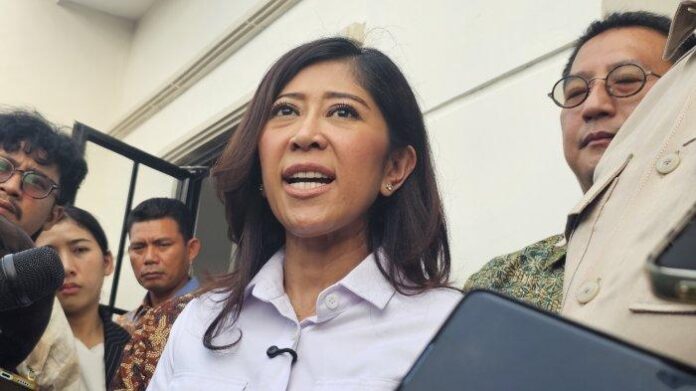 Menteri Komunikasi Bantah Isu Trump Minta Data Warga RI Diberikan ke AS Menteri Komunikasi Bantah Isu Trump Minta Data Warga RI Diberikan ke AS