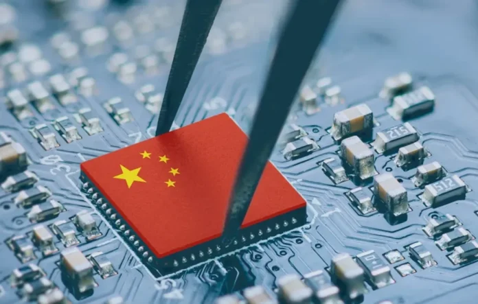 image-1751596912213-4262.webp Ilustrasi chip 5nm buatan SMIC China dengan teknologi DUV