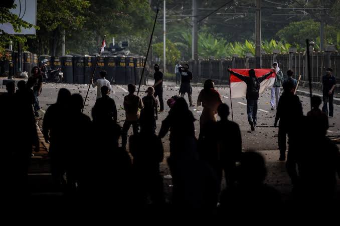 Dianggap Provokatif, Wamenkomdigi Minta TikTok Cs Tanggung Jawab Atas Konten Demo 25 Agustus Dianggap Provokatif, Wamenkomdigi Minta TikTok Cs Tanggung Jawab Atas Konten Demo 25 Agustus