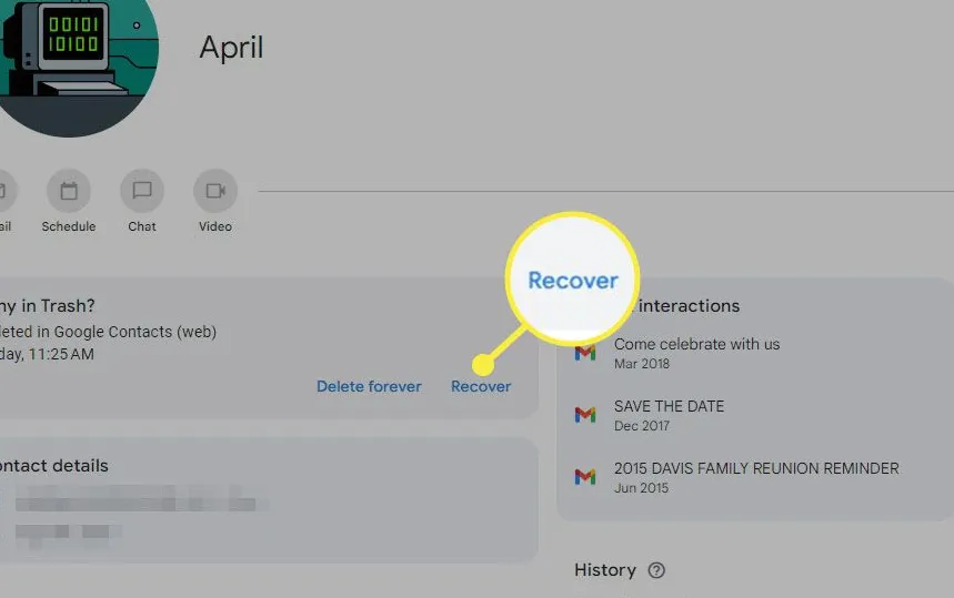 Tombol Recover yang disorot untuk kontak yang dihapus di Google Contacts