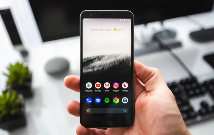 Cara screen record aplikasi terproteksi tanpa layar hitam di Android dan iPhone