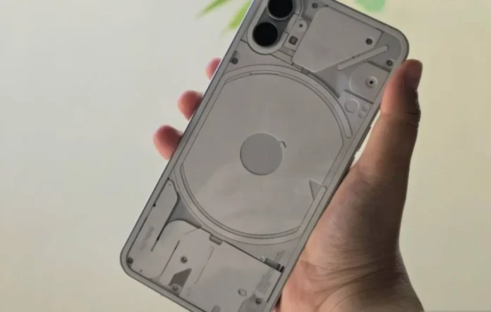 Nothing Playground alat kecerdasan buatan untuk membuat aplikasi menggunakan perintah teks