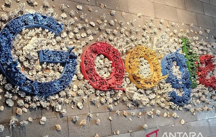 image-1759381499238-3215.webp Google Home AI Speaker dengan teknologi Gemini dalam empat pilihan warna Porcelain, Hazel, Berry, dan Jade