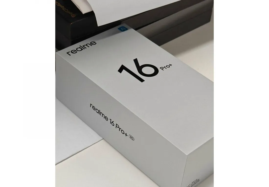 Realme 16 Pro+ box leaks, periscope telephoto camera rumored again